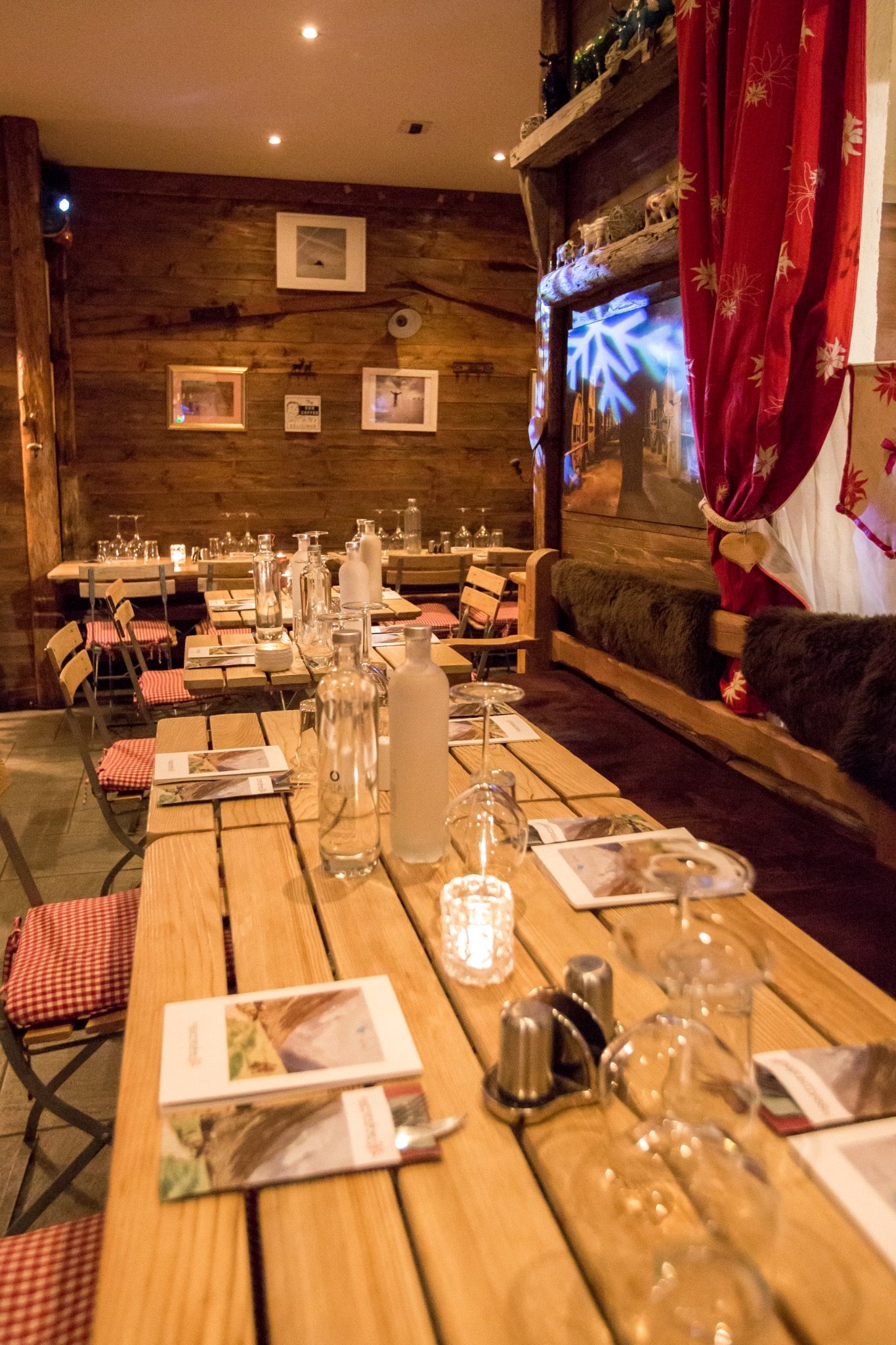 Salle chaleureuse de La Gourmandine